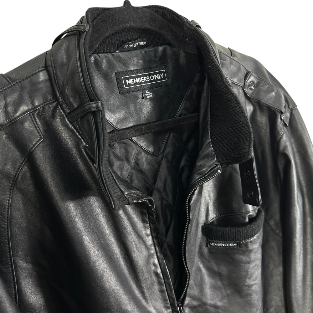 Members Only Faux Leather Bomber Jacket Black XL Quilted Lined Classic Style